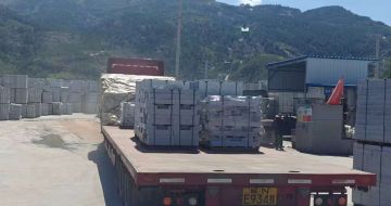 焦作 芝麻白仿形路沿石，直形路沿石