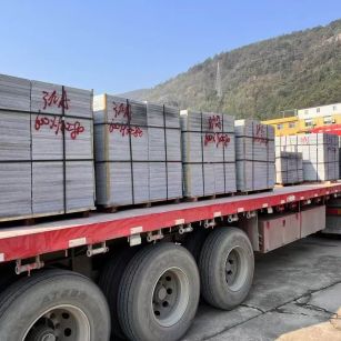 焦作 芝麻灰地铺石出货日常