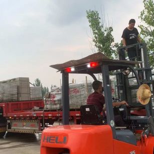 焦作 黄金麻冰裂纹，地铺石装车