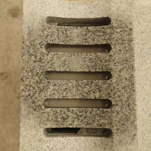 焦作 芝麻白拉丝面花岗岩U型开槽排水槽