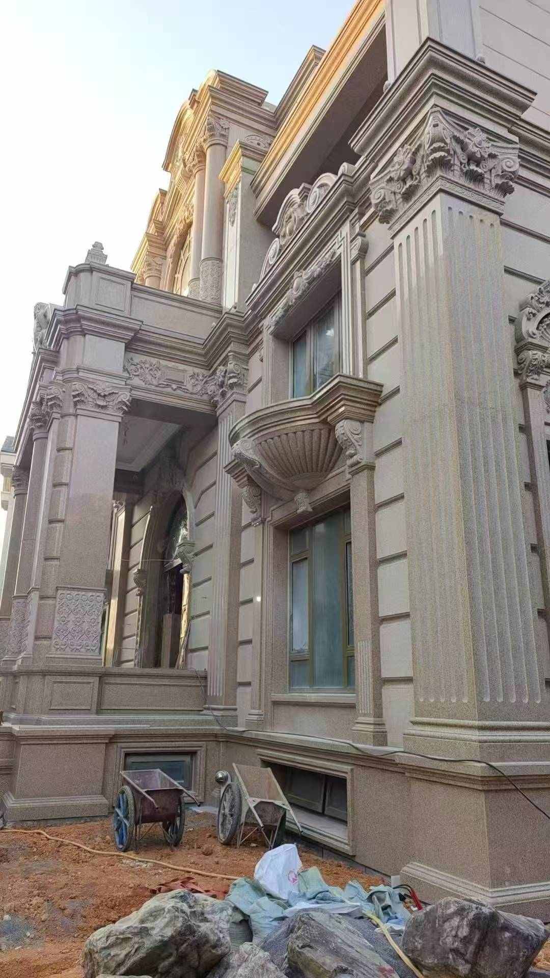 焦作 黄金麻花岗岩光面别墅外墙干挂施工完成