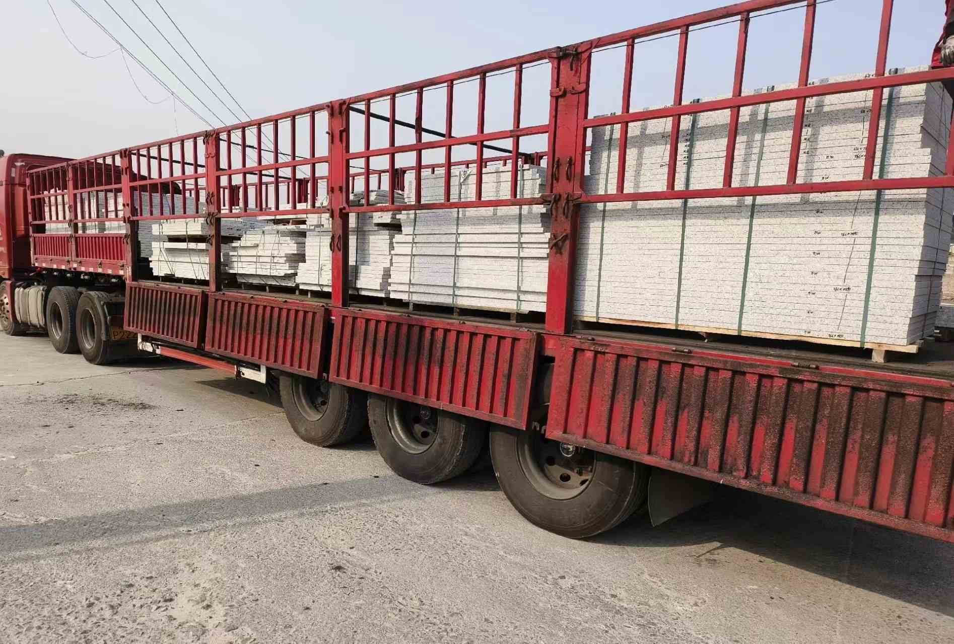 焦作 白麻荔枝面外墙干挂，工厂装车日常