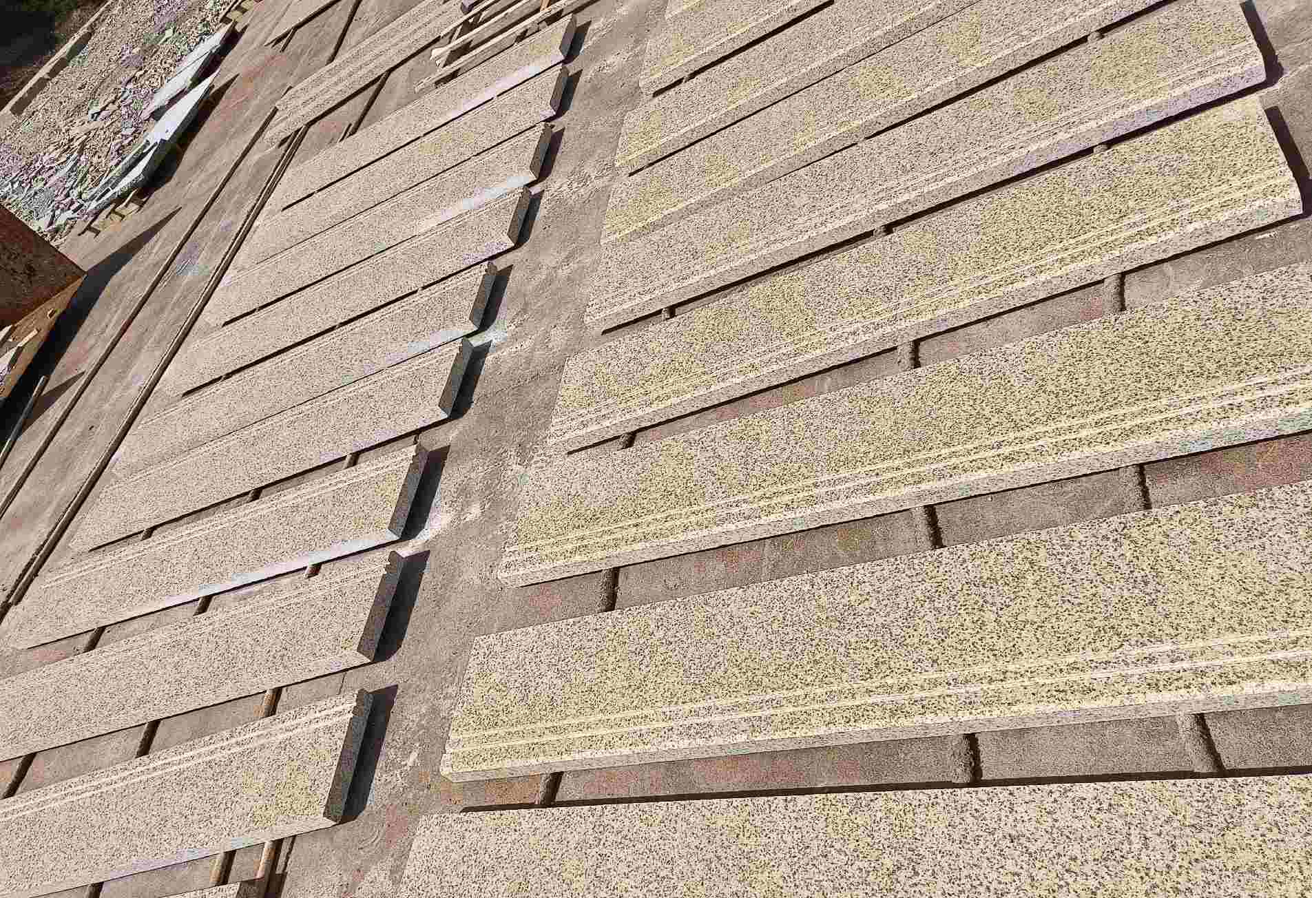 焦作 黄金麻花岗岩光面楼梯踏步