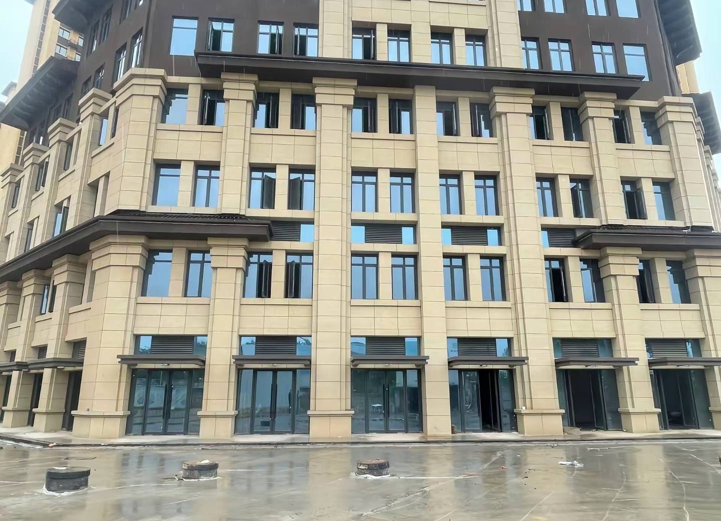 焦作 黄金麻花岗岩荔枝面小区外墙干挂