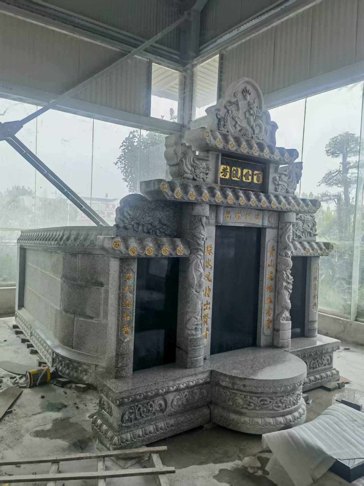 焦作 芝麻白墓碑效果展示图