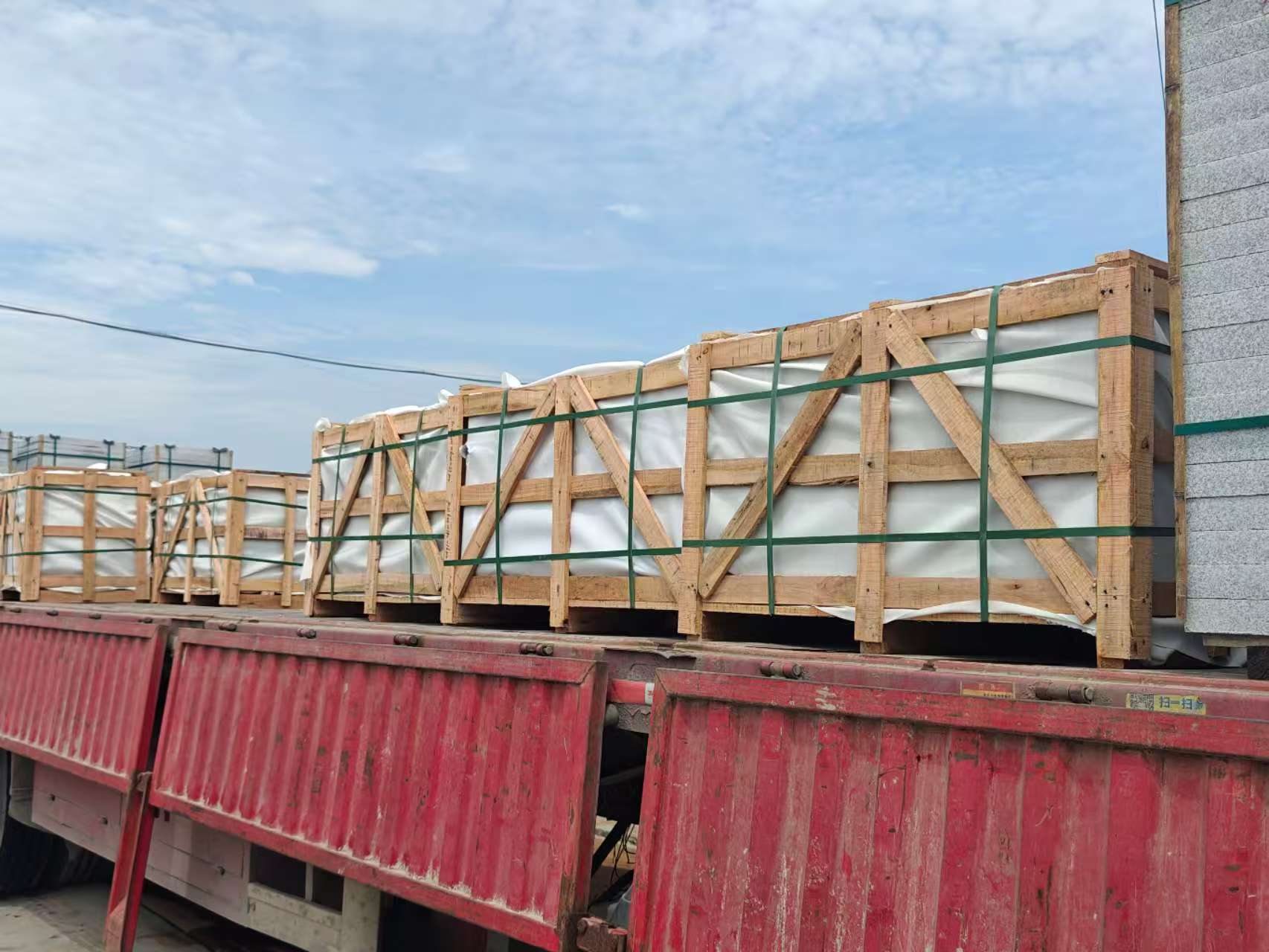 焦作 芝麻白花岗岩地铺石出口专车-泰国游