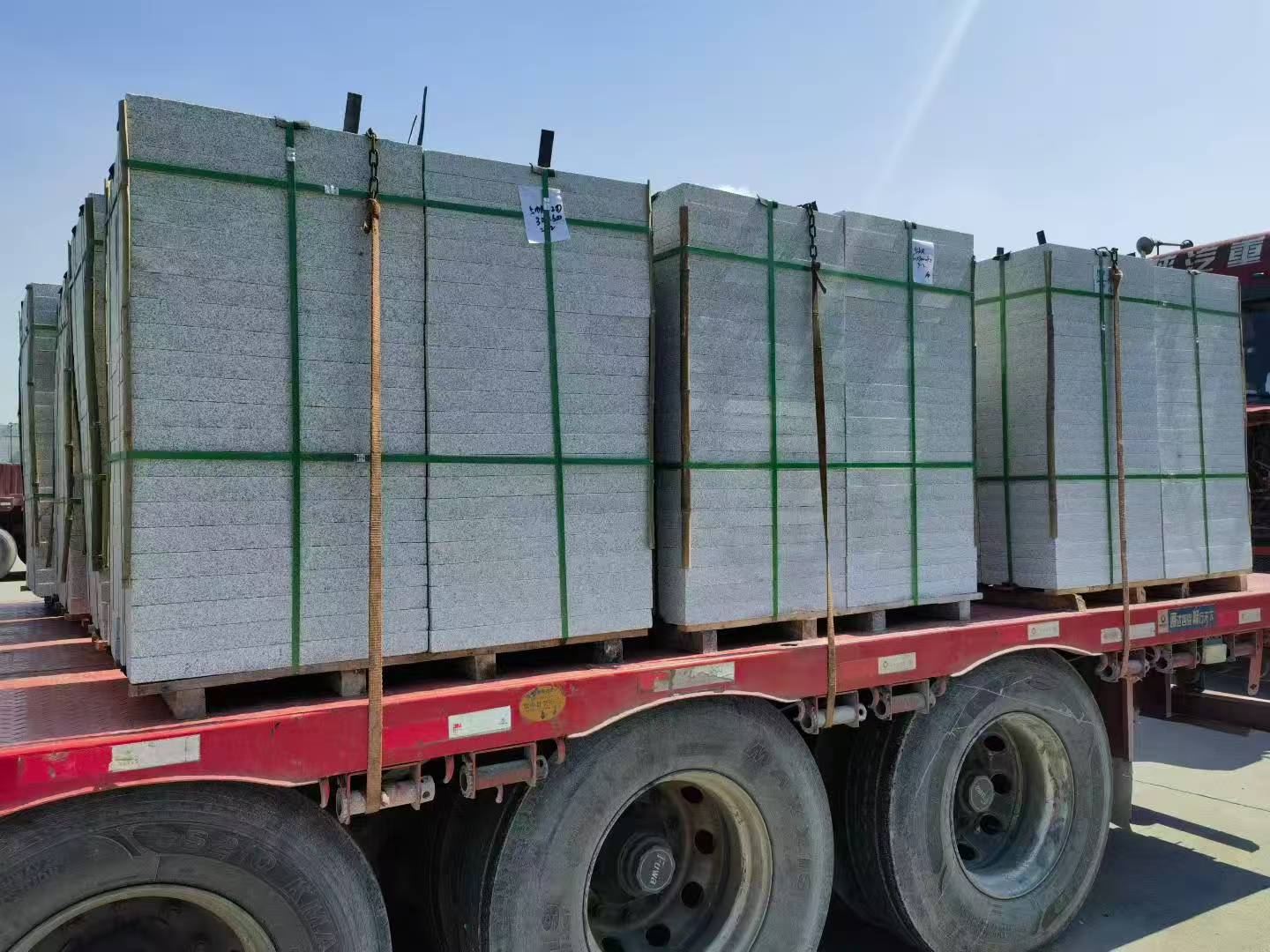 焦作芝麻白花岗岩出货日常地铺石